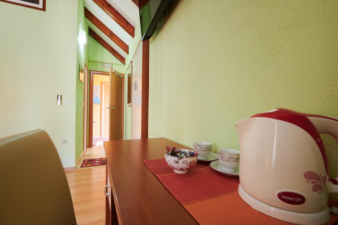 Apartments Ivica Trogir Exterior foto