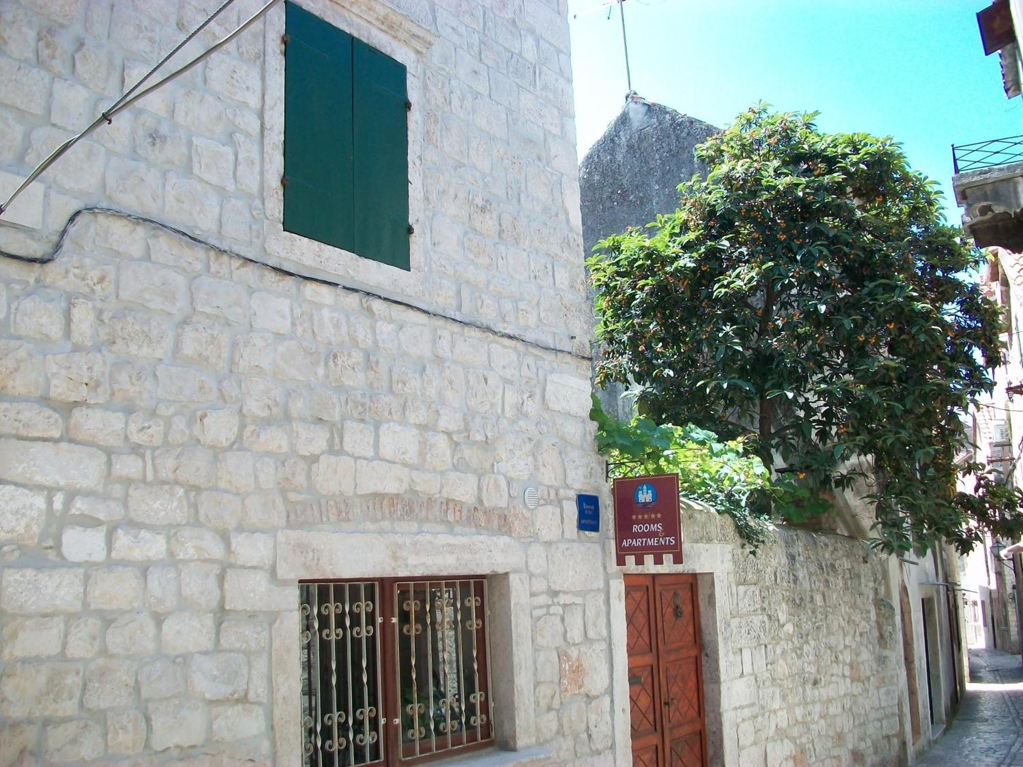 Apartments Ivica Trogir Exterior foto