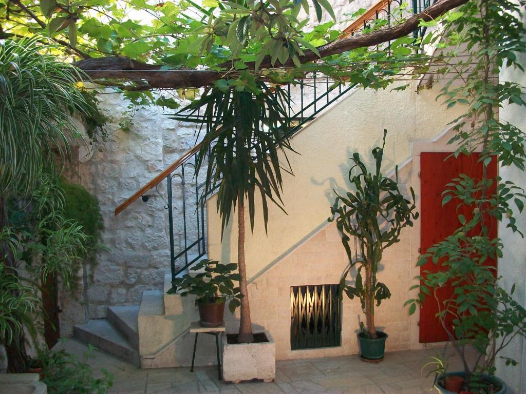 Apartments Ivica Trogir Exterior foto