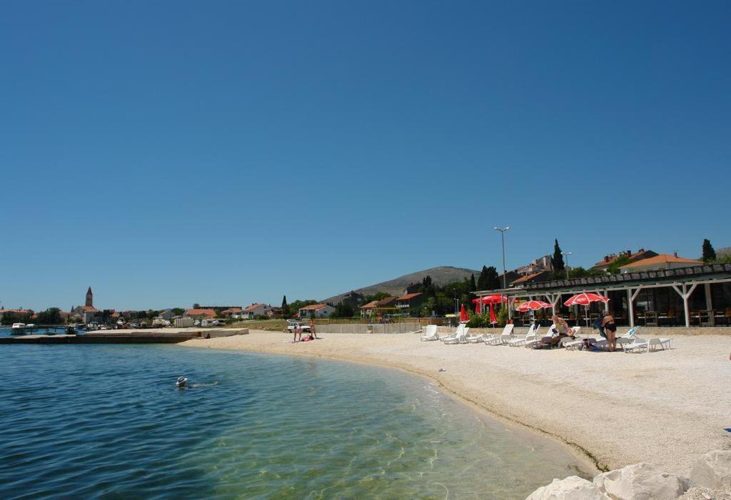 Apartments Ivica Trogir Exterior foto